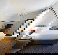 Brassey Hotel - Lightning Ridge Tourism