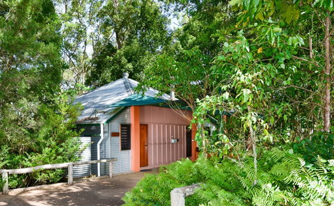 Bushland Cottages And Lodge Yungaburra - Lightning Ridge Tourism 2