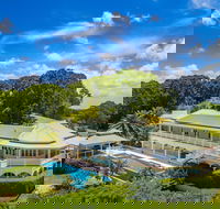 Cedargrove Estate - Lightning Ridge Tourism