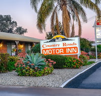Country Roads Motor Inn - Lightning Ridge Tourism