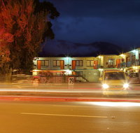 Martin Cash Motel - Lightning Ridge Tourism