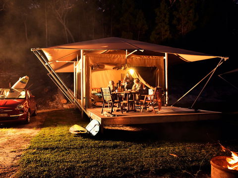 Minnie Water Holiday Park - Lightning Ridge Tourism 0