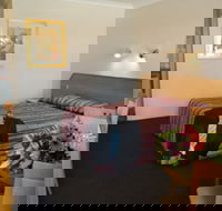 Narellan Motor Inn - Lightning Ridge Tourism