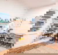 River Place by Place Accommodation - Lightning Ridge Tourism