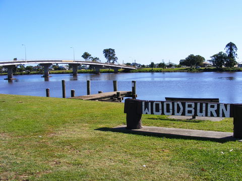Rod N Reel Hotel Woodburn - Lightning Ridge Tourism 1