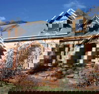Table Top Mountain Cottages - Lightning Ridge Tourism