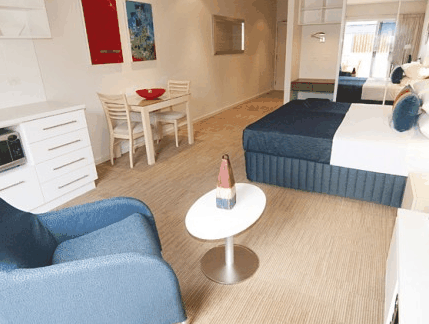 Broadwater Mariner Resort - Lightning Ridge Tourism
