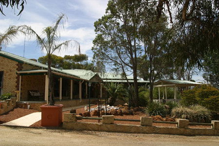  Lightning Ridge Tourism
