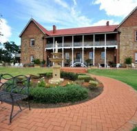 Faversham House York - Lightning Ridge Tourism