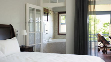 Caves House Hotel - Lightning Ridge Tourism 0