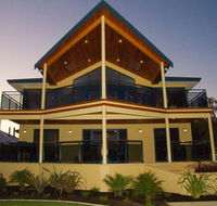 Nautica Lodge - Lightning Ridge Tourism