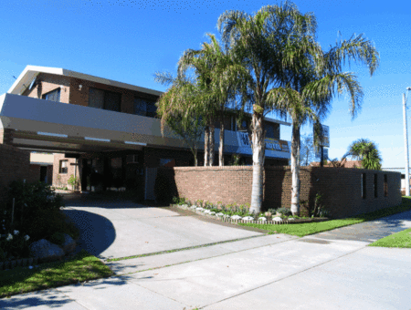 Albury Garden Court Motel - Lightning Ridge Tourism