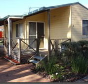 Bays Holiday Park - Lightning Ridge Tourism