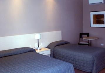 Adamstown Motor Inn - Lightning Ridge Tourism 1