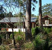 Grass Trees Escape - Lightning Ridge Tourism