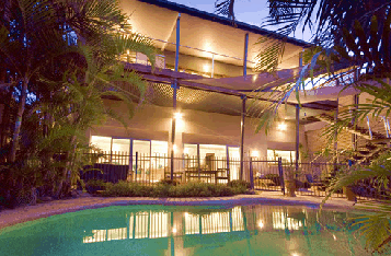 Headlands Beach Guest House - Lightning Ridge Tourism