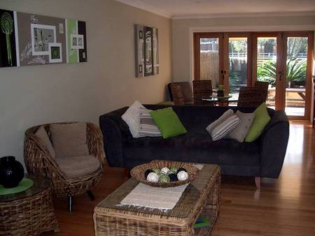 Casuarina Cove - Lightning Ridge Tourism 1