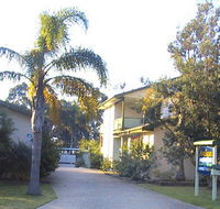 Avalon Holiday Units - Lightning Ridge Tourism