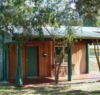Kin Kin Retreat - Lightning Ridge Tourism
