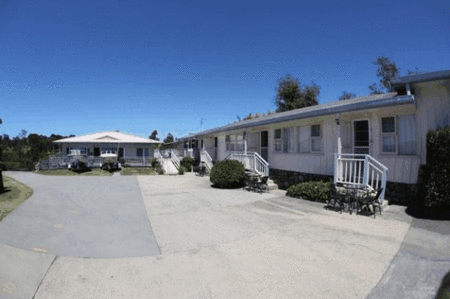 Flats Elite - Lightning Ridge Tourism 2