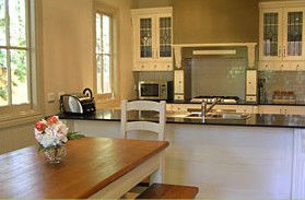 Brantwood Cottage - Lightning Ridge Tourism 1