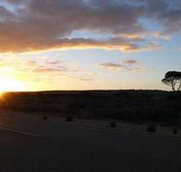 Mundrabilla Motor Hotel - Lightning Ridge Tourism