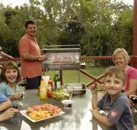 Discovery Holiday Parks - Lake Kununurra - Lightning Ridge Tourism