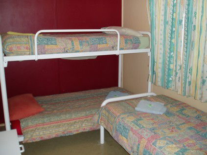Jurien Beachfront Holiday Units - Lightning Ridge Tourism 1