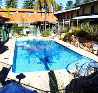 Cottesloe Beach Chalets - Lightning Ridge Tourism