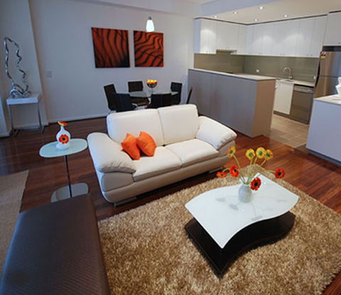 Gallery Suites - Lightning Ridge Tourism 6