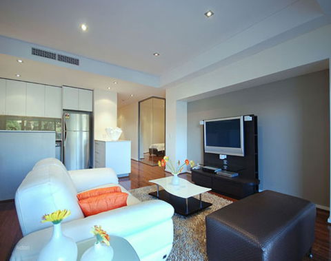 Gallery Suites - Lightning Ridge Tourism 7