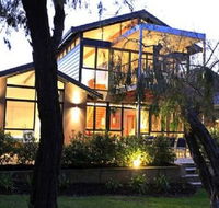 Halcyon Bay - Lightning Ridge Tourism