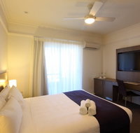 Cottesloe Beach Hotel - Lightning Ridge Tourism