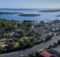 Blue Dolphin Holiday Resort - Lightning Ridge Tourism