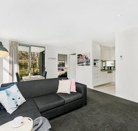 Canberra Furnished Accommodation - Lightning Ridge Tourism