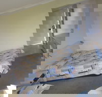 El Toro Motor Inn - Lightning Ridge Tourism