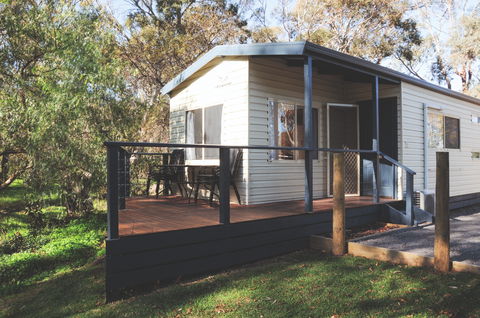 Euroa Caravan Park - Lightning Ridge Tourism 0