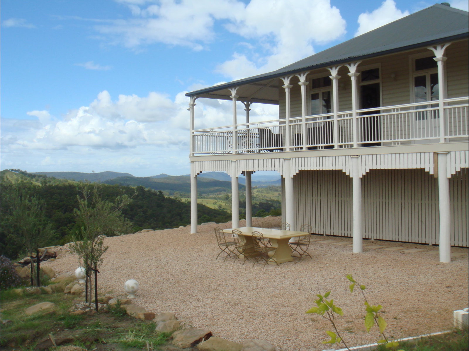 Cannon Creek QLD Lightning Ridge Tourism