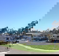 Lilydale Pine Hill Caravan Park - Lightning Ridge Tourism