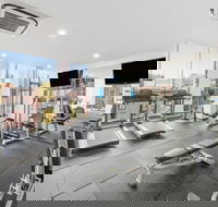 Meriton Suites Campbell Street - Lightning Ridge Tourism