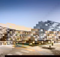 Quest Eight Mile Plains - Lightning Ridge Tourism