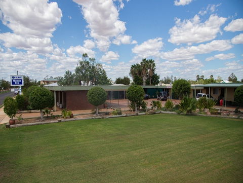 Quilpie Motor Inn - Lightning Ridge Tourism 0
