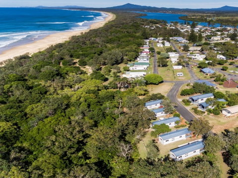 Reflections Holiday Parks Mylestom - Lightning Ridge Tourism 0