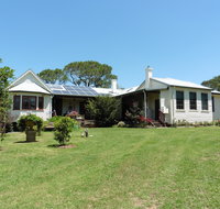 The Old School Bed and Breakfast - Lightning Ridge Tourism