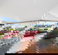Tides Apartments Port Fairy - Lightning Ridge Tourism