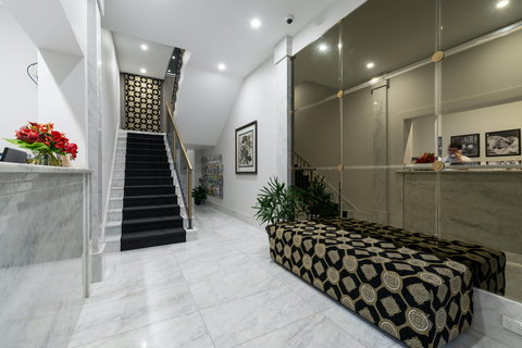 Abbott Boutique Hotel - Lightning Ridge Tourism 1