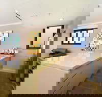 Australia Towers - Lightning Ridge Tourism