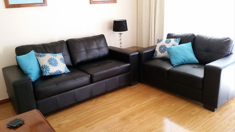 Avariella - Lightning Ridge Tourism 2