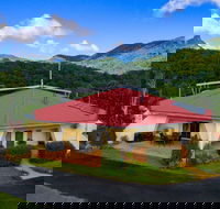 A View of Mount Warning Bed and Breakfast - Lightning Ridge Tourism