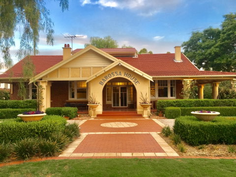 BAROSSA  HOUSE - Lightning Ridge Tourism 0
